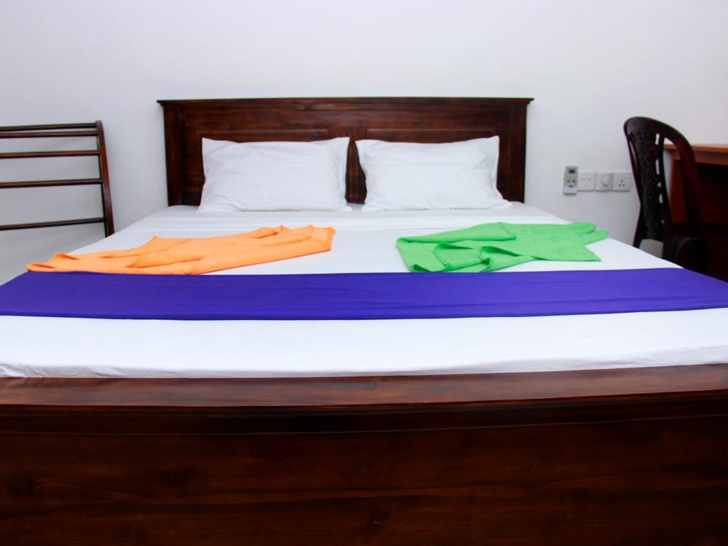 Heaven Star Rest Bed & Breakfast Mirissa Rom bilde